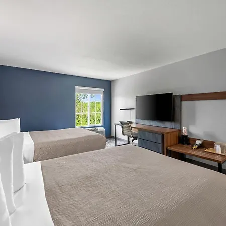 Quality Inn & Suites Manhattan-2