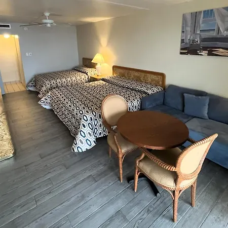 Landmark Motel-3