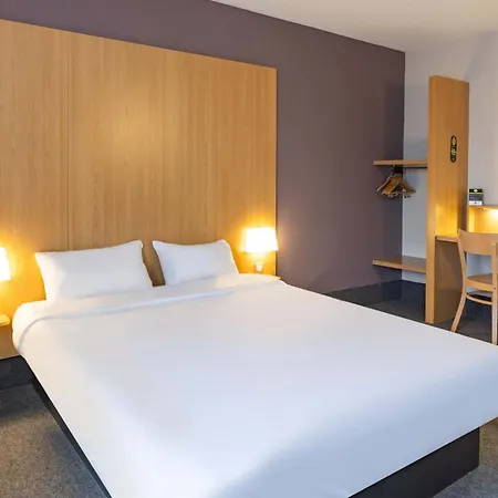 B&B HOTEL Saint Malo Sud-2