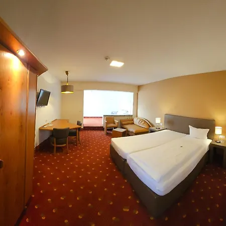 Hotel Altes Weinhaus-2