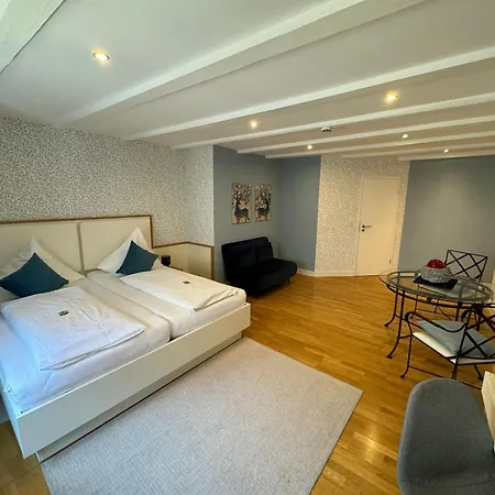 Hotel zum Braunen Hirschen-2
