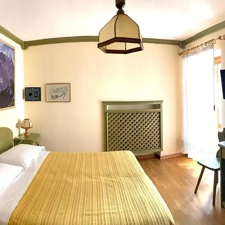 Albergo Garnì Ajarnola-3