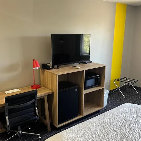 Super 8 By Wyndham Rexburg-3