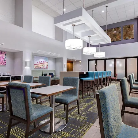 Hampton Inn & Suites Shreveport-2
