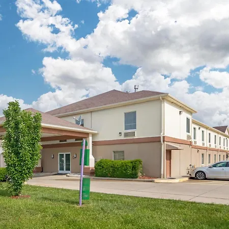 Best Western Teal Lake Inn-2