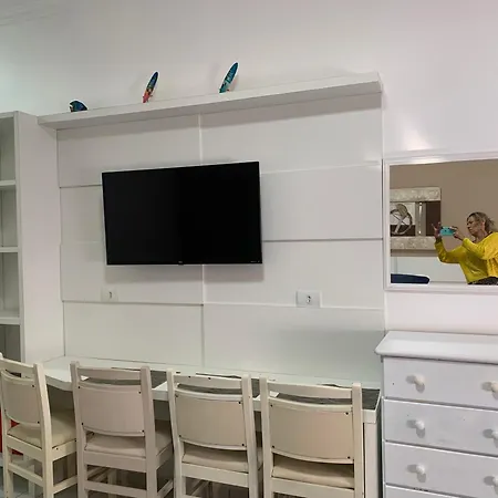 AMARÍLIS RIVIERA-Studio 111-2