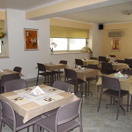 Hotel Solaria-3