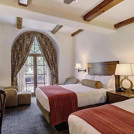 Austria Haus Hotel-3