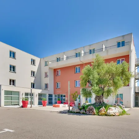 Kyriad Perpignan Sud-3