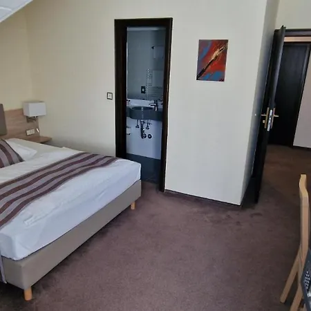 Hotel&Restaurant Grotehof-3
