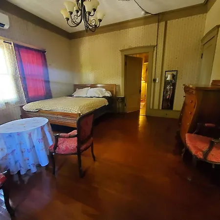 Manoa Valley Inn-2