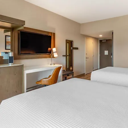 Cambria Hotel New Haven University Area-2