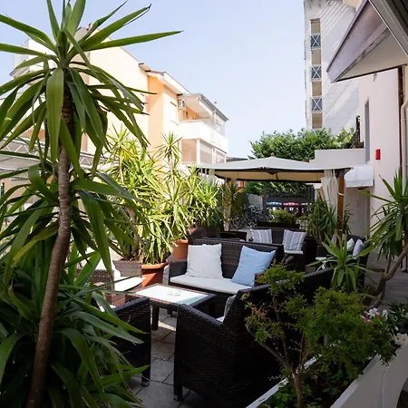 Hotel Berna-3