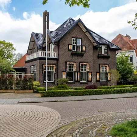 Guesthouse Het Gouden Eiland-3