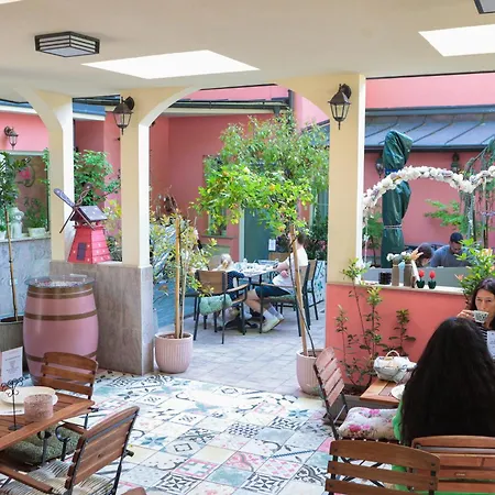 Boutique Hotel Asteria-2