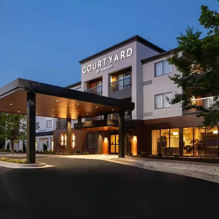 Courtyard By Marriott Lynchburg-2