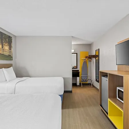 Days Inn By Wyndham Chattanooga/Hamilton Place-2