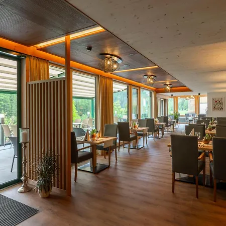 Wanderhotel Taurerwirt-2