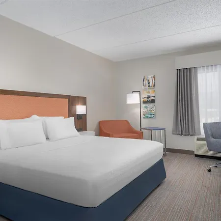 Hampton Inn Altoona-2