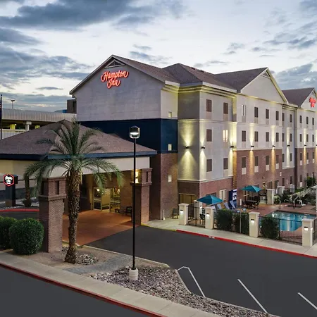 Hampton Inn Phoenix Midtown Downtown Area-3