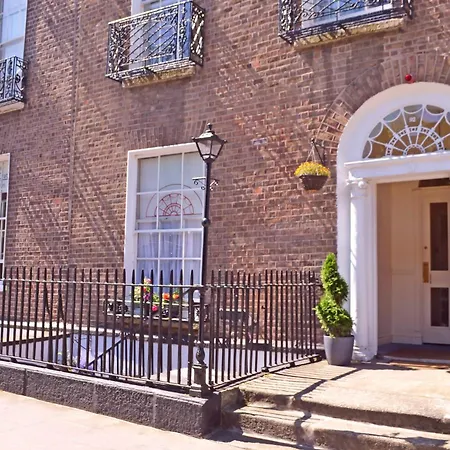 Baggot Court Townhouse-3