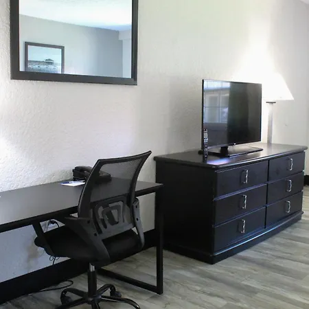 La Quinta Inn By Wyndham Cocoa Beach-Port Canaveral-3