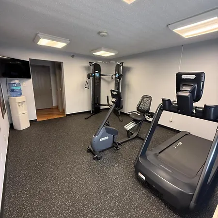 Baymont By Wyndham Columbia, Mo-2