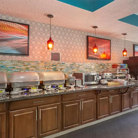 Best Western Plus Gallup Inn & Suites-2