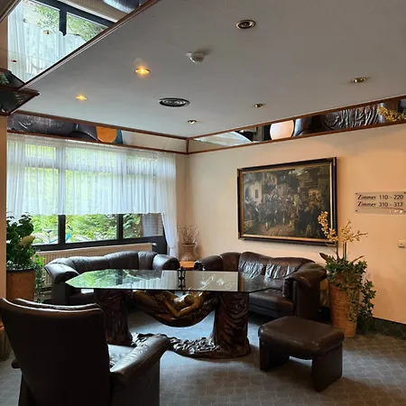 Heidehotel Soltauer Hof-3