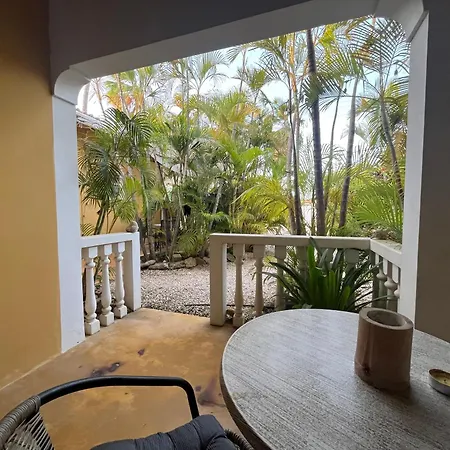 The Dive Hut - Boutique Apartments-2