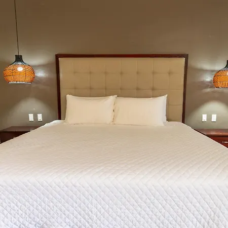Travellers Beach Resort-2