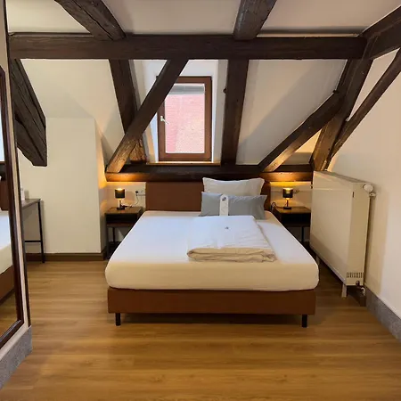 Hotel Goldener Hirsch-3