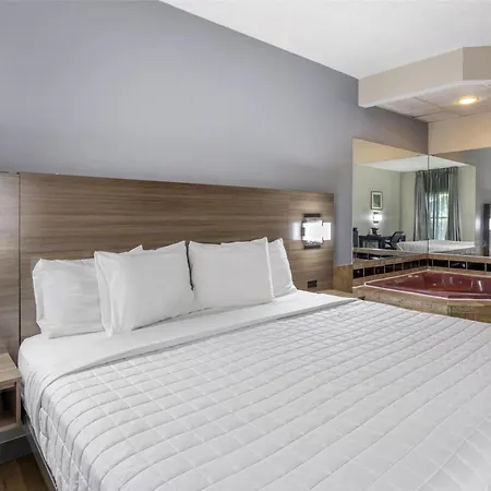 Surestay Hotel By Best Western Morganton-3