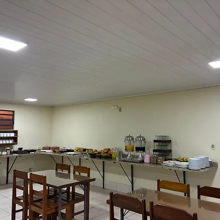 Hotel Comodoro De Livramento-3