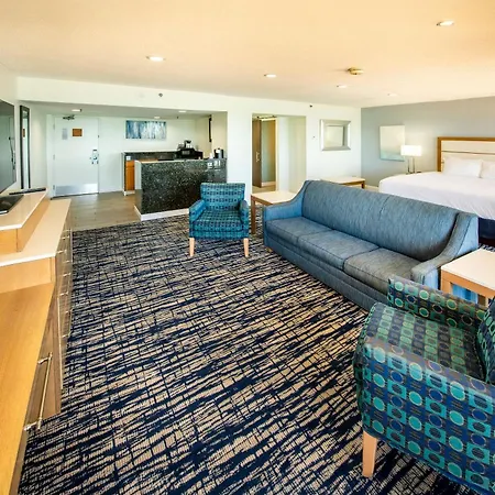 Wyndham Virginia Beach Oceanfront-2