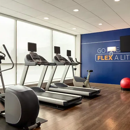 Holiday Inn Express Baltimore At The Stadiums By Ihg-2