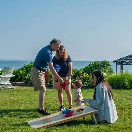 The Beach Haus - Traverse City-2