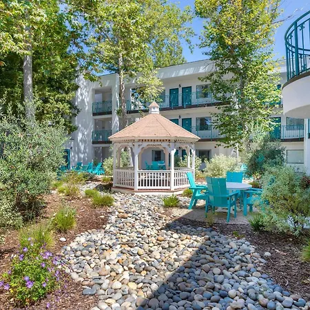 Quality Suites Downtown San Luis Obispo-2