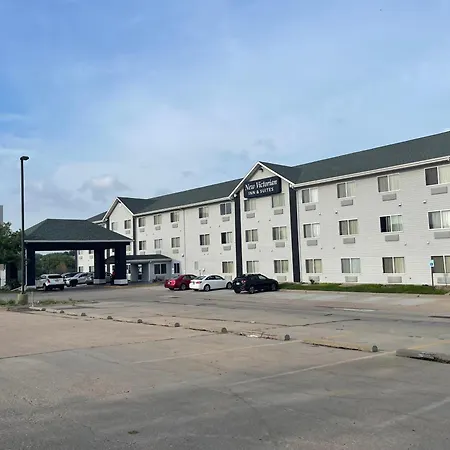 New Victorian Inn & Suites Lincoln-3