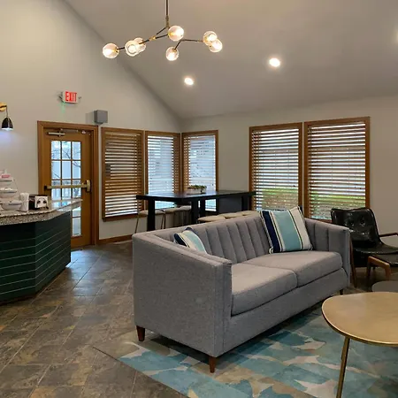 Mainstay Suites Springfield South - Battlefield Rd-2