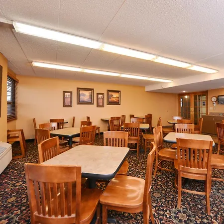 Best Western Kelly Inn - Yankton-2
