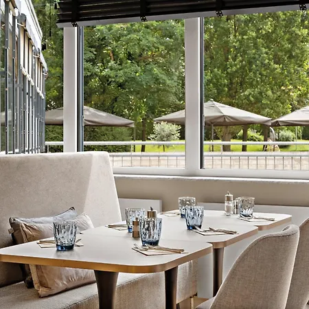 Leonardo Hotel Mainz-3