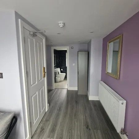 Hotel 65-2
