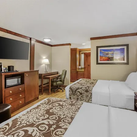 Best Western Plus Greenwell Inn-2