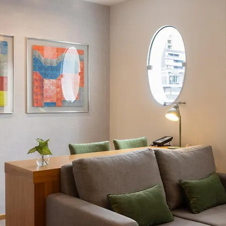 Regent Park Suite Hotel-3