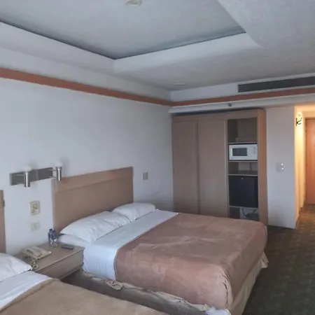 Hotel Monterrey Macroplaza-3
