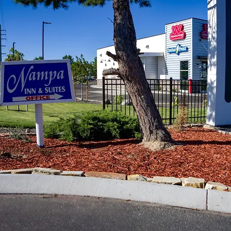Nampa Inn & Suites-3