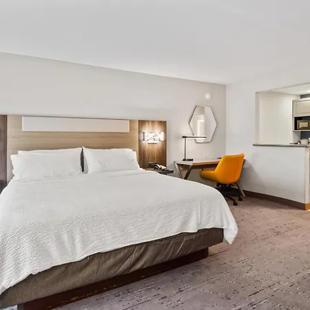 Holiday Inn Express Hotel & Suites Mount Airy By Ihg-2