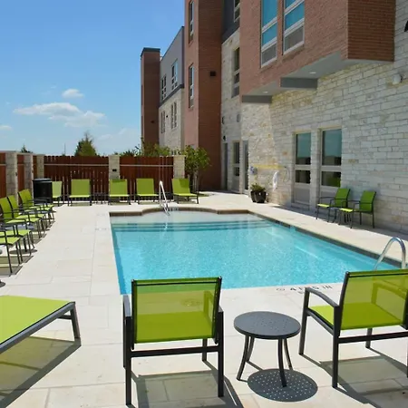 Best Western Plus Pflugerville Inn & Suites-2
