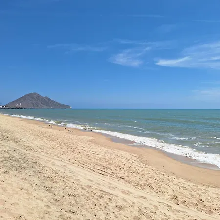 #7 Beach Front Private Room-3